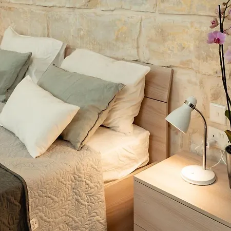 Classic 2bdr Designer Home! Close To Sea Apartmán Sliema